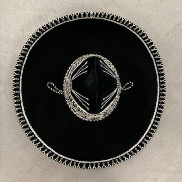 Authentic 2 Handmade Mexican Velvet Sombreros Brand New - 1 Gold - 1 Silver - Picture 3 of 4